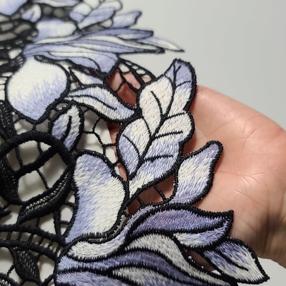 ANTONIO MELANI Floral Cut Out Lace Lined Skirt Size 2 - Picture 6 of 13